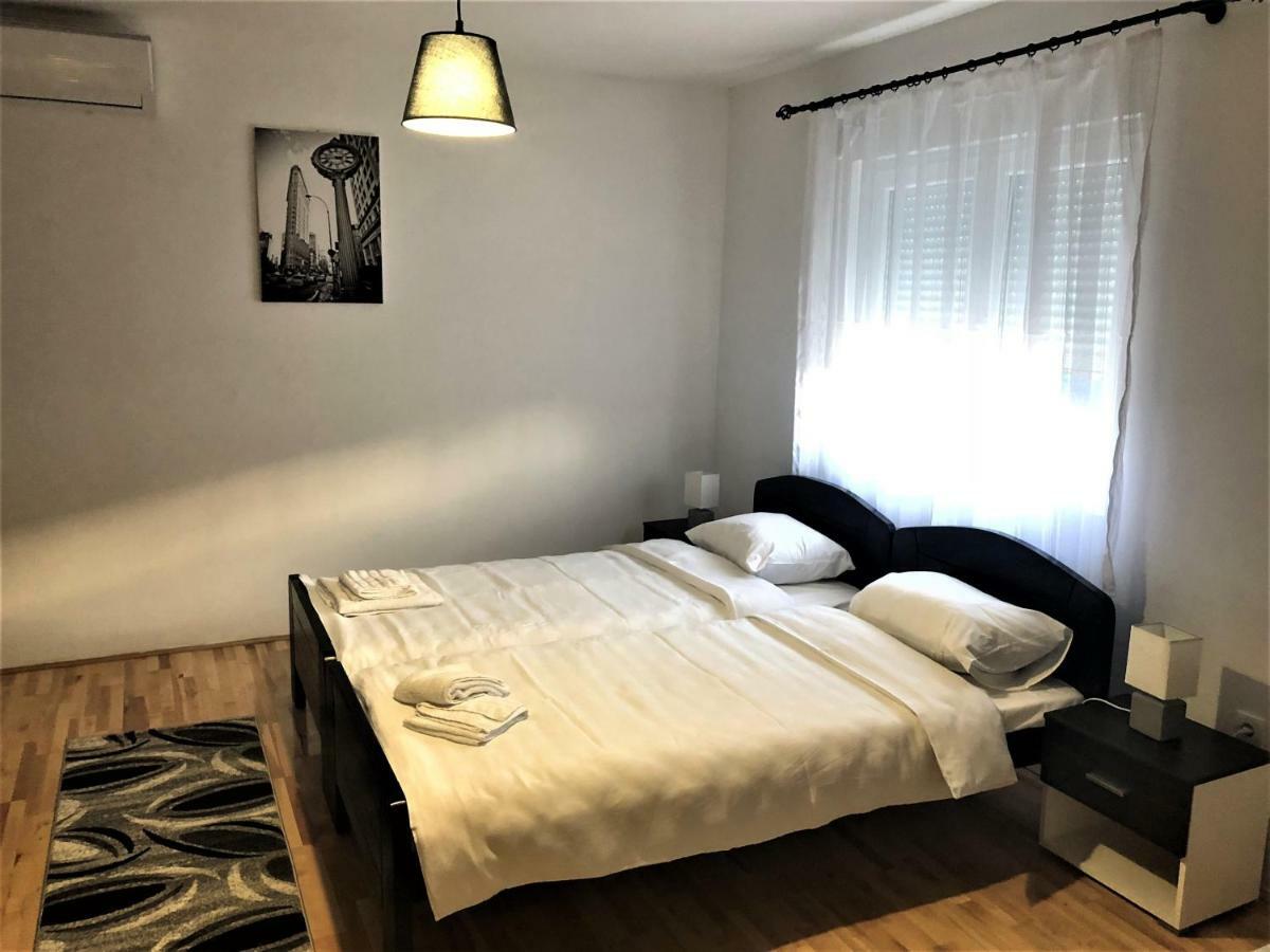Airport Rest Apartments เบลเกรด ภายนอก รูปภาพ